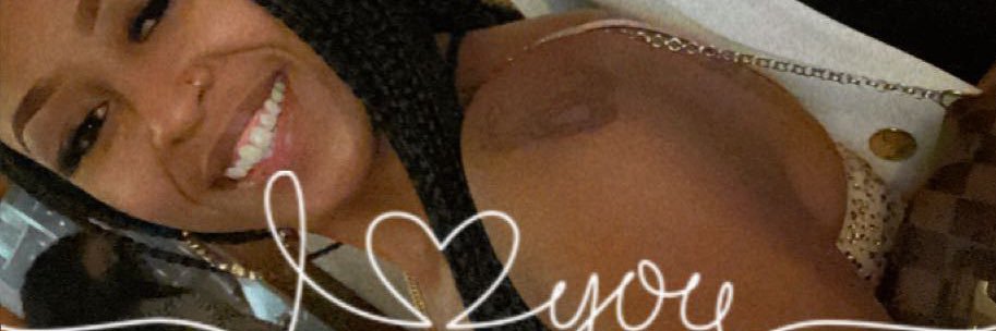 Aneisaann's profile banner image