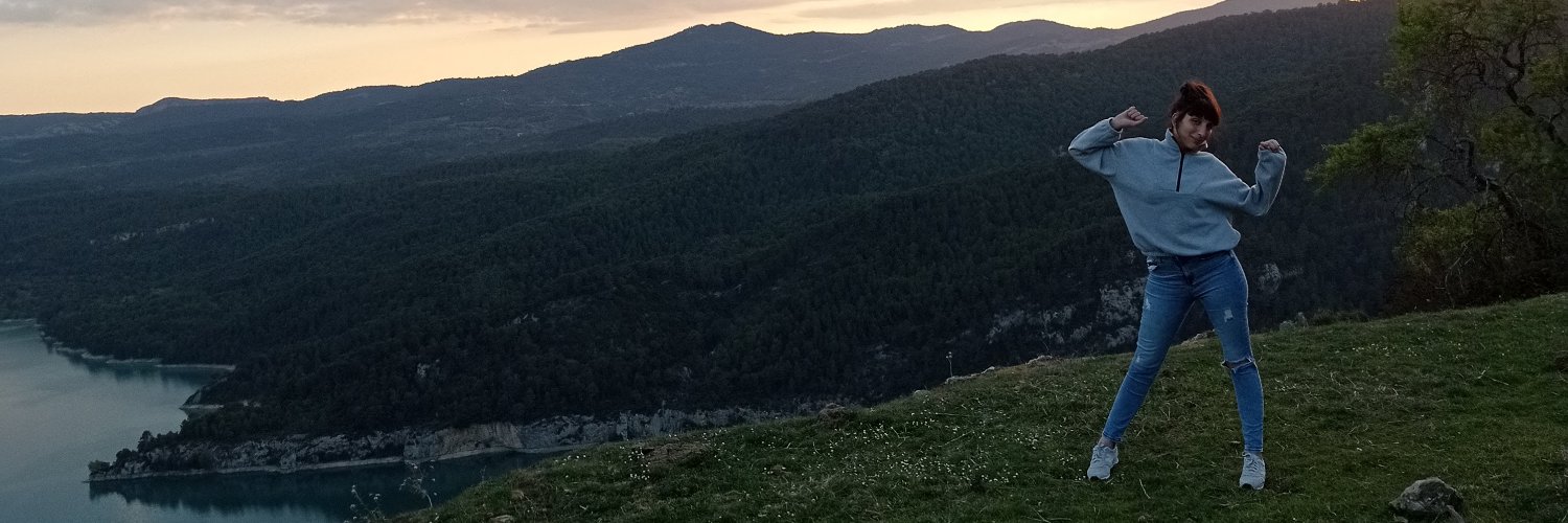 BeaLueza's profile banner image