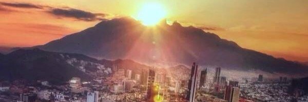 marisunreds's profile banner image