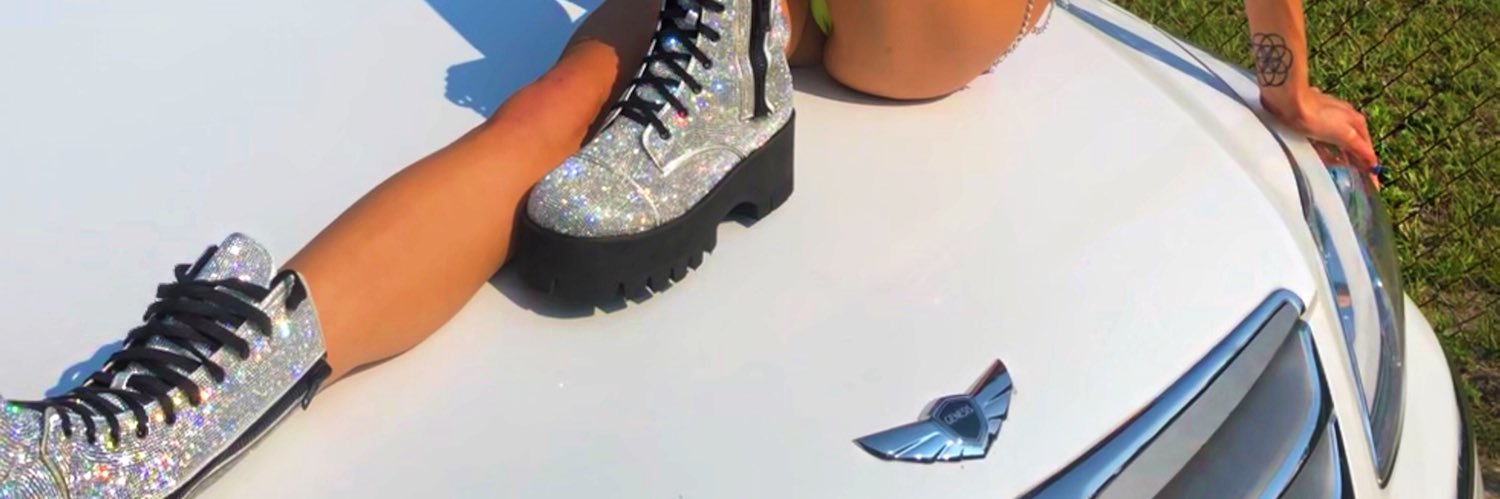 taylorflowz's profile banner image
