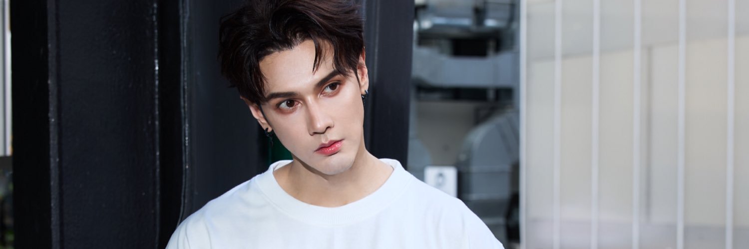 Ndolkn's profile banner image