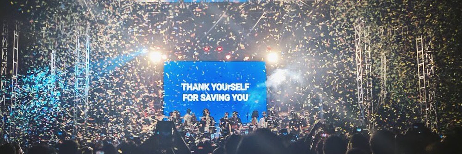 mdwisapitri_'s profile banner image