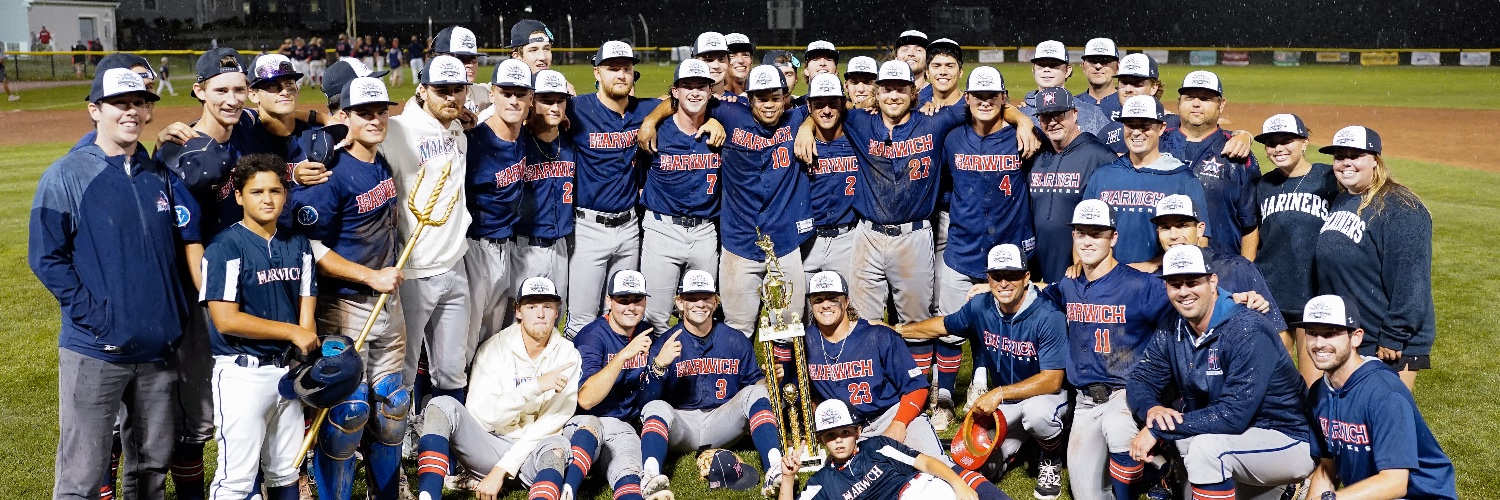 Harwich Mariners banner