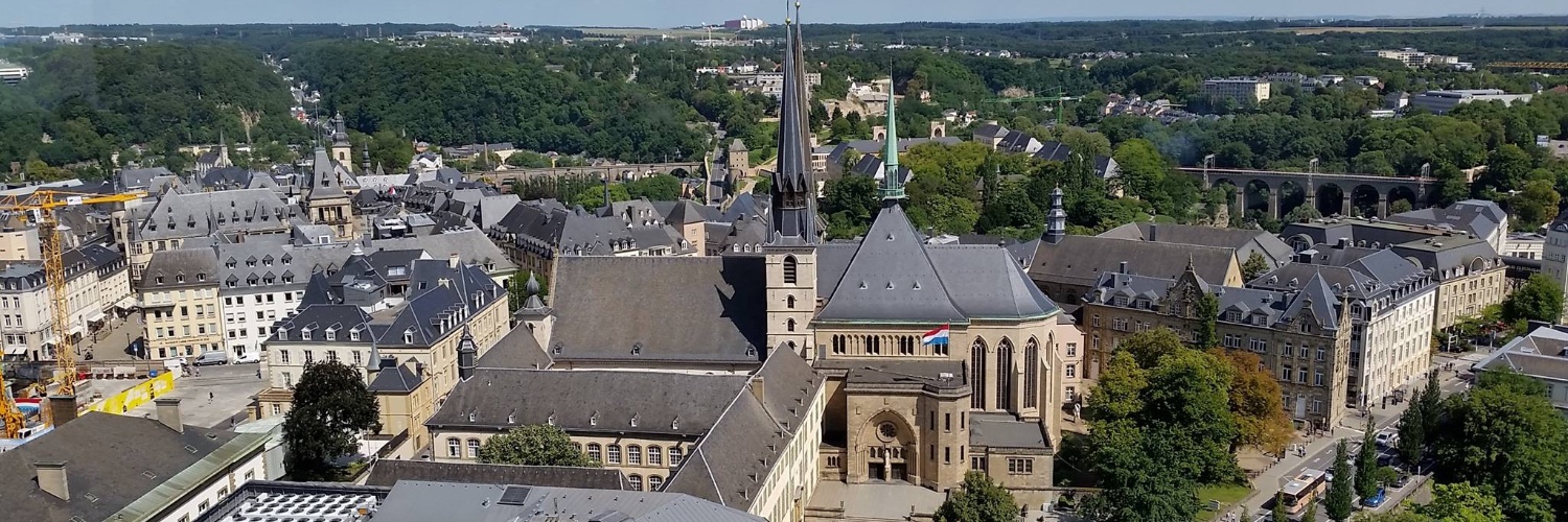 Kathoulesch Kierch Église Catholique à Luxembourg banner