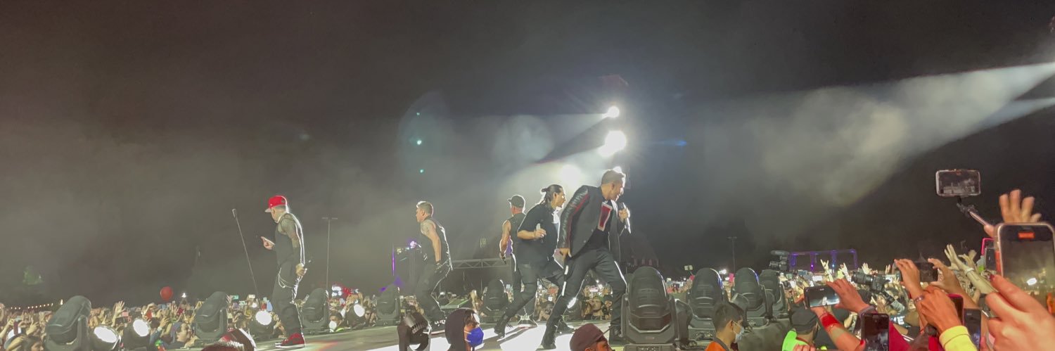 monzerratcarter's profile banner image