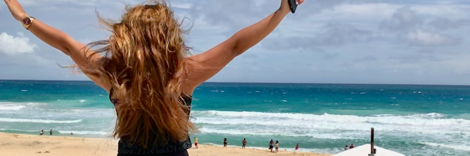 Erika Aranda banner