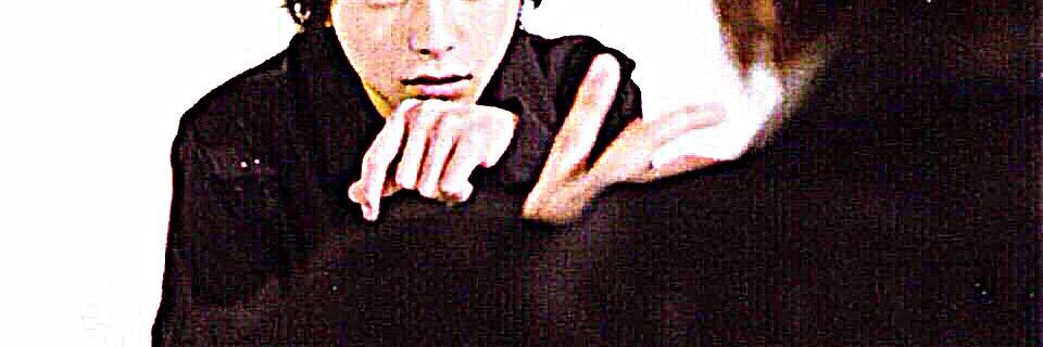 ___hney's profile banner image