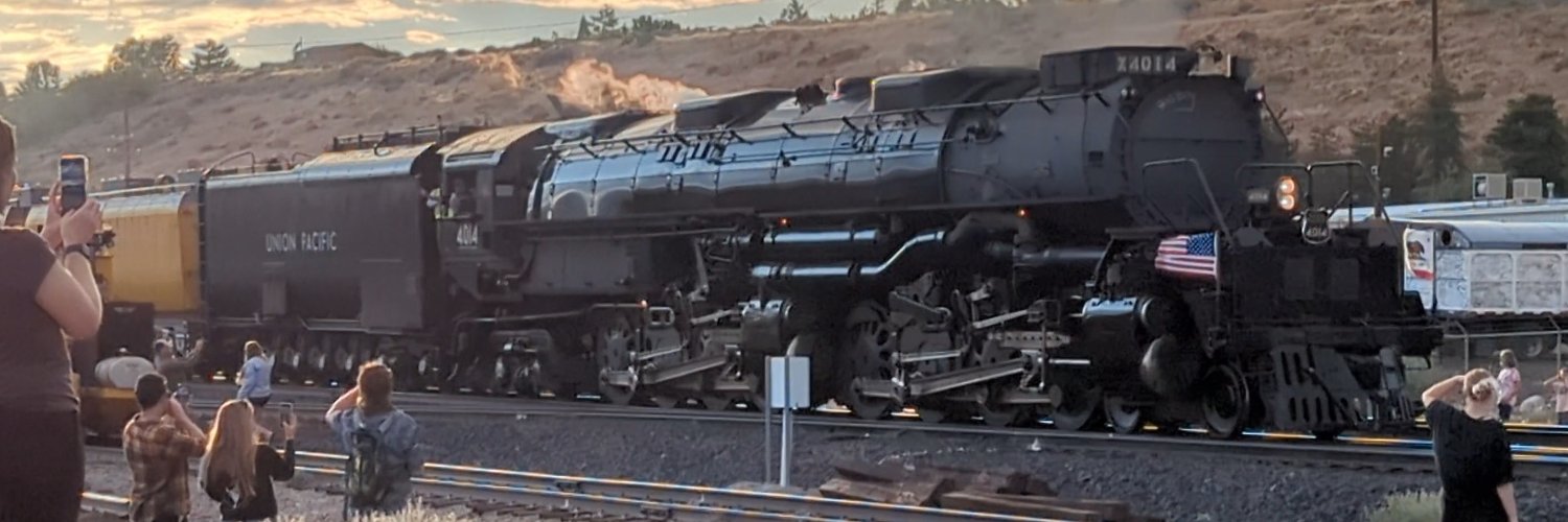 PhoebeSnowGames's profile banner image
