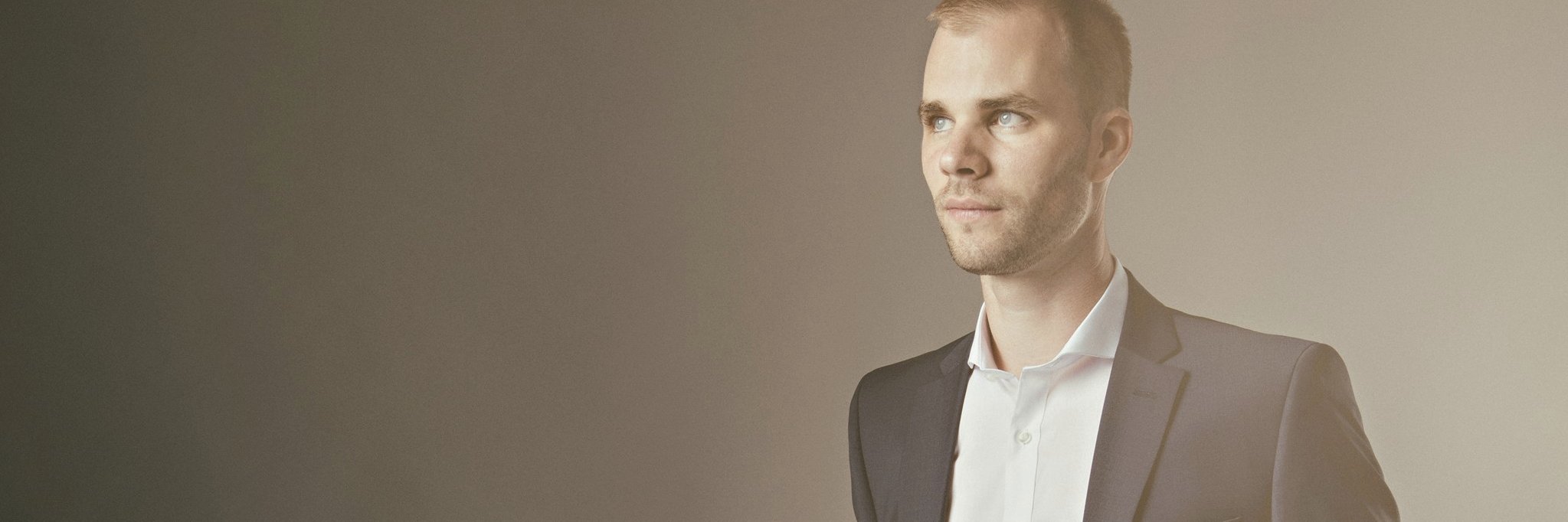 PeterLauritis's profile banner image