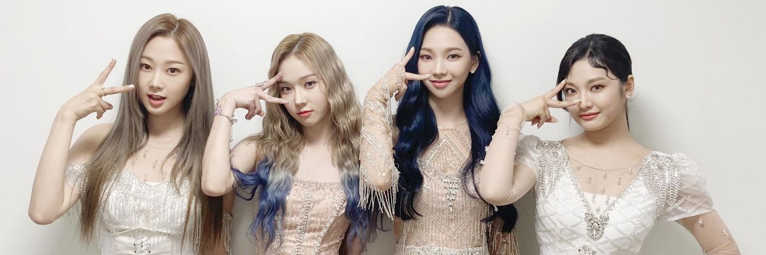 sunGstaa's profile banner image