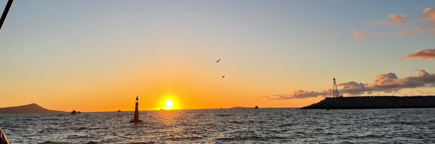 cloumins's profile banner image