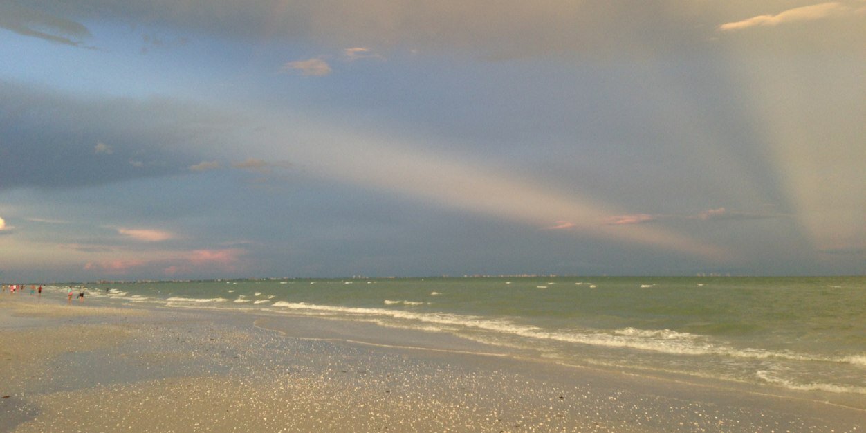 heidi_spahn's profile banner image