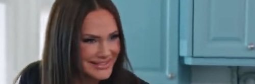 Dong La De Tulan banner