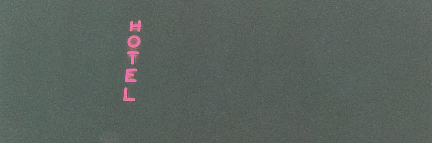 Lil Intro Vert banner