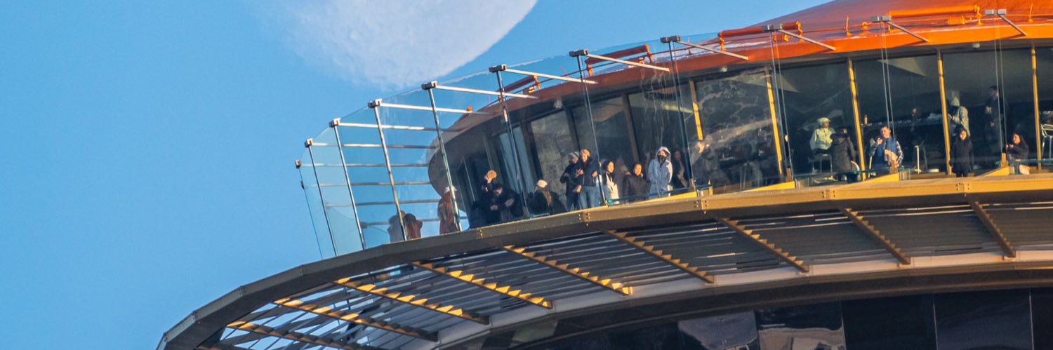 DeweyCash's profile banner image