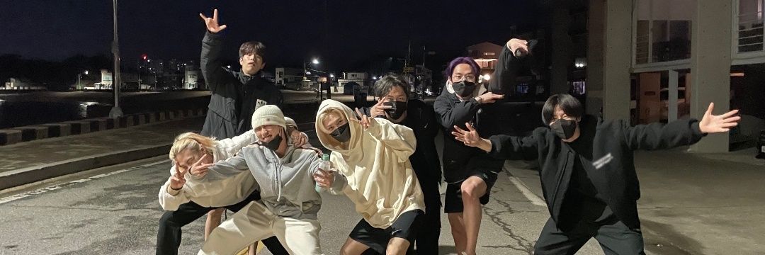 owxda's profile banner image