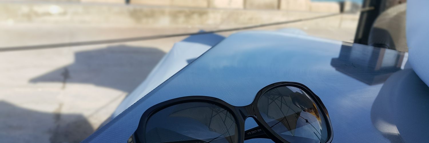 anazozy's profile banner image