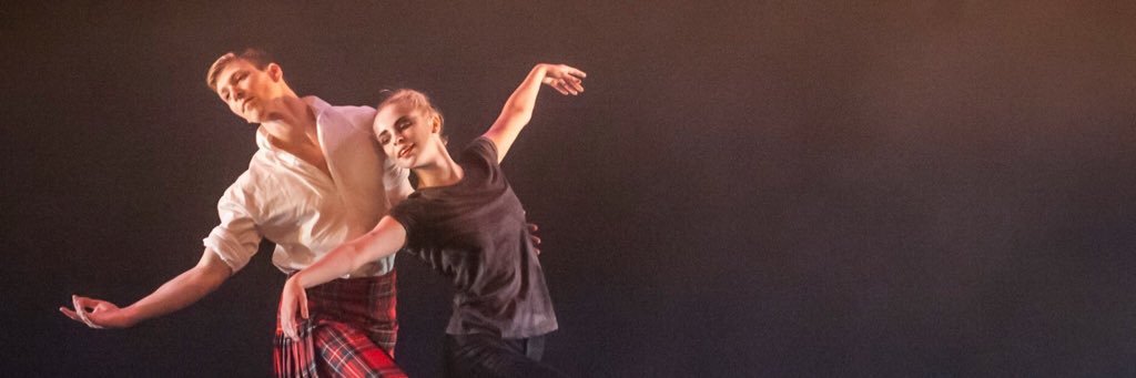IsoldeAllen's profile banner image
