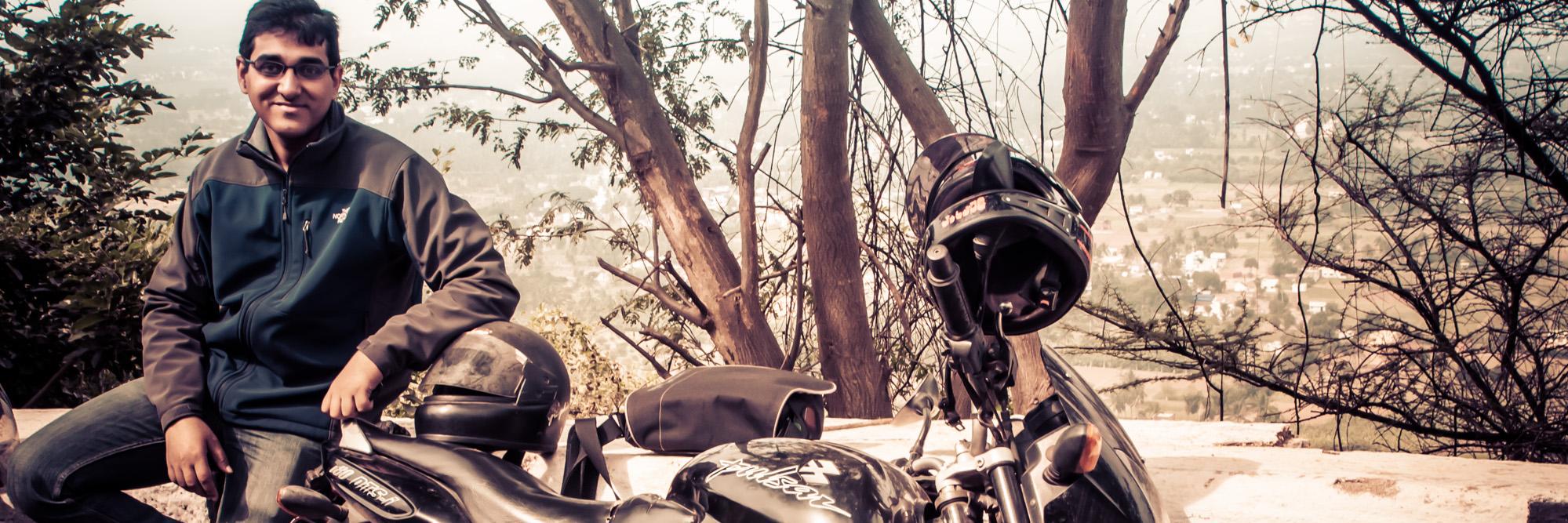 itsdebashish's profile banner image