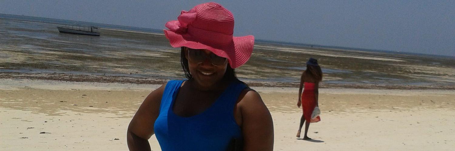 awinosue's profile banner image