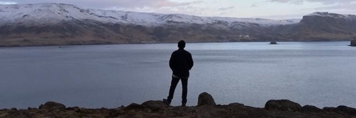 Akarshtweets's profile banner image