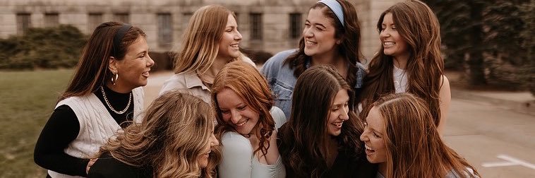 _clairelyons_'s profile banner image