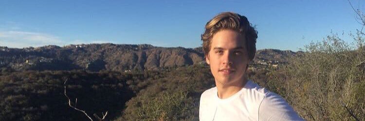 augustgdi's profile banner image