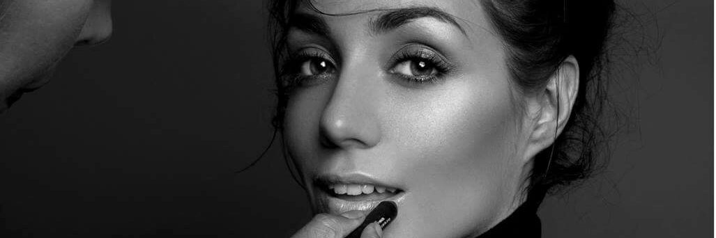 AlyMencia's profile banner image