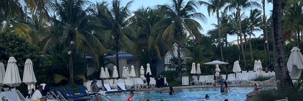 EssentialTutor Profile Banner