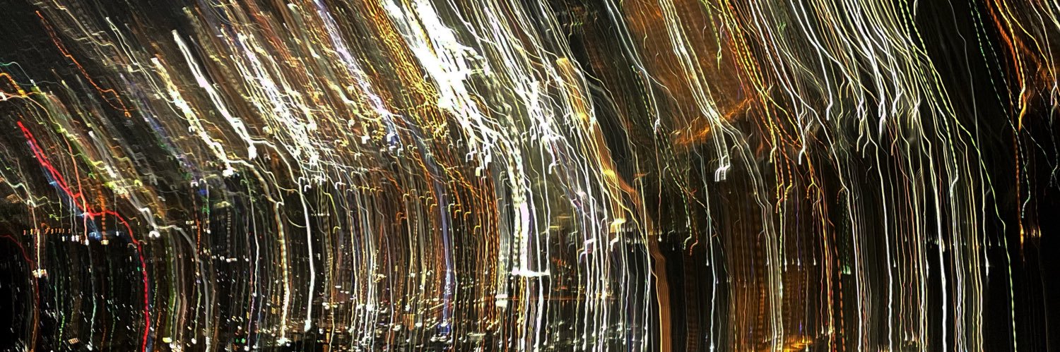 VKvbm's profile banner image
