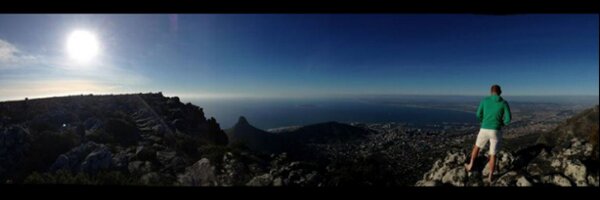 peterleej Profile Banner