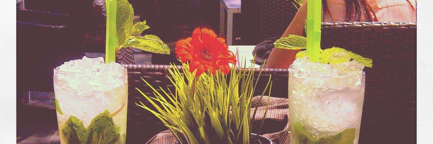 ellynLou's profile banner image
