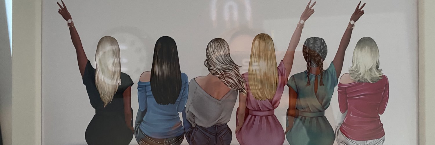Chloee_Elliss's profile banner image