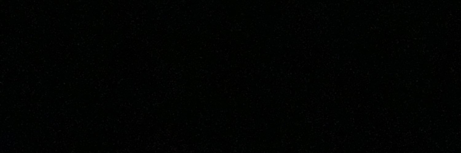 e_moyr's profile banner image