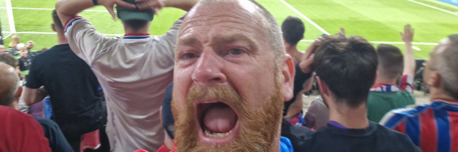 rednbluegreg's profile banner image
