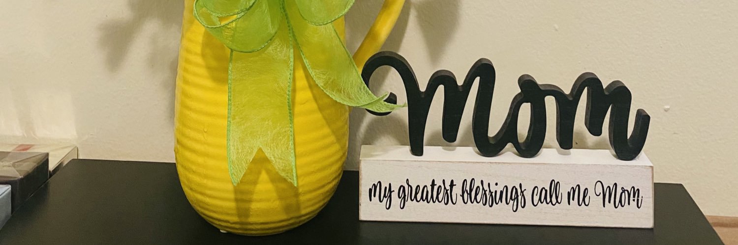 beth_dockery's profile banner image