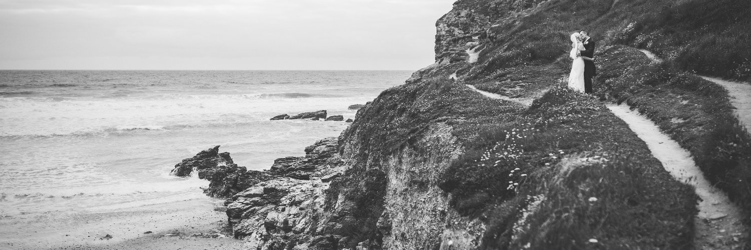 anna_mb87's profile banner image