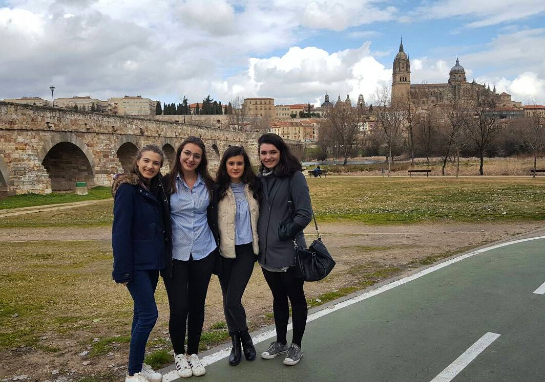 SaraOrejas's profile banner image