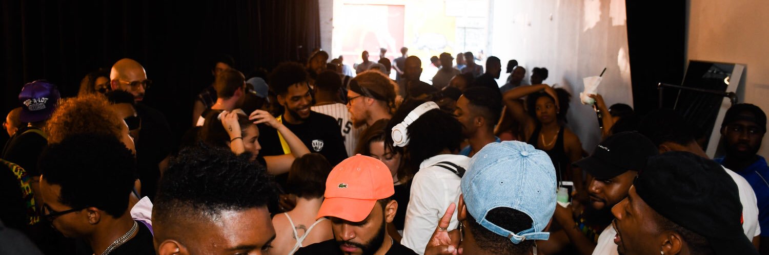 DoogieDoesIt's profile banner image
