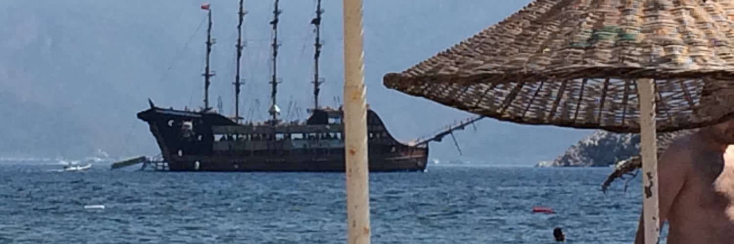 bayramsenoll's profile banner image