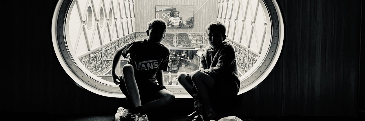 Vic Lyons RMN, MSC ( Health Care Leadership) banner