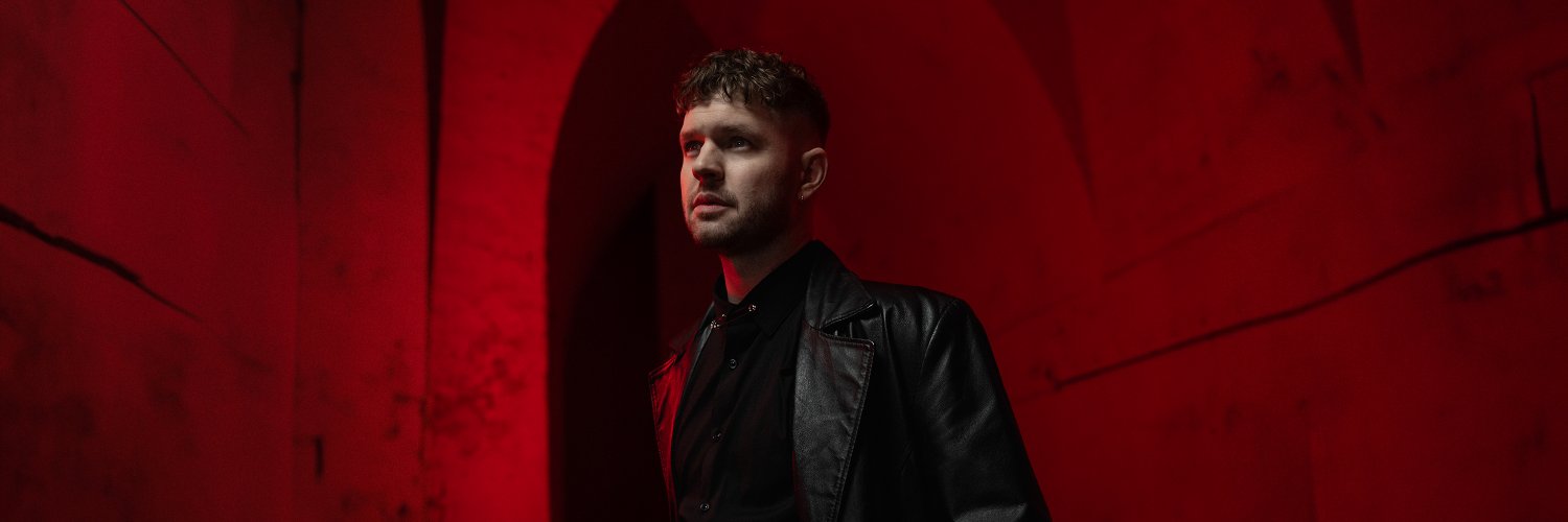 molnartamas's profile banner image
