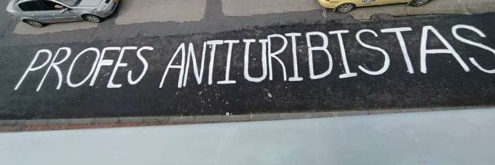 Profe Tom Interno 381770 banner