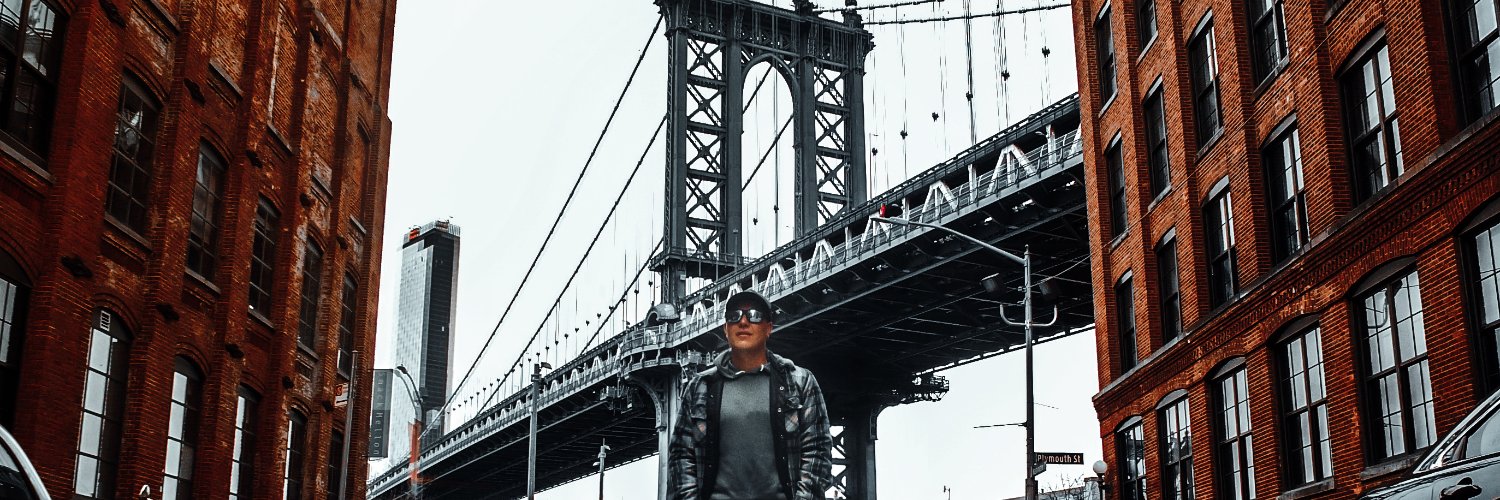 christessari's profile banner image