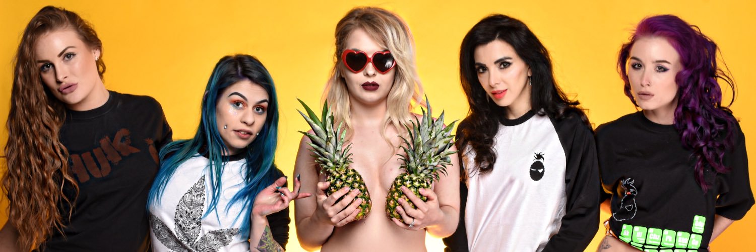 PineappleHeadUK's profile banner image