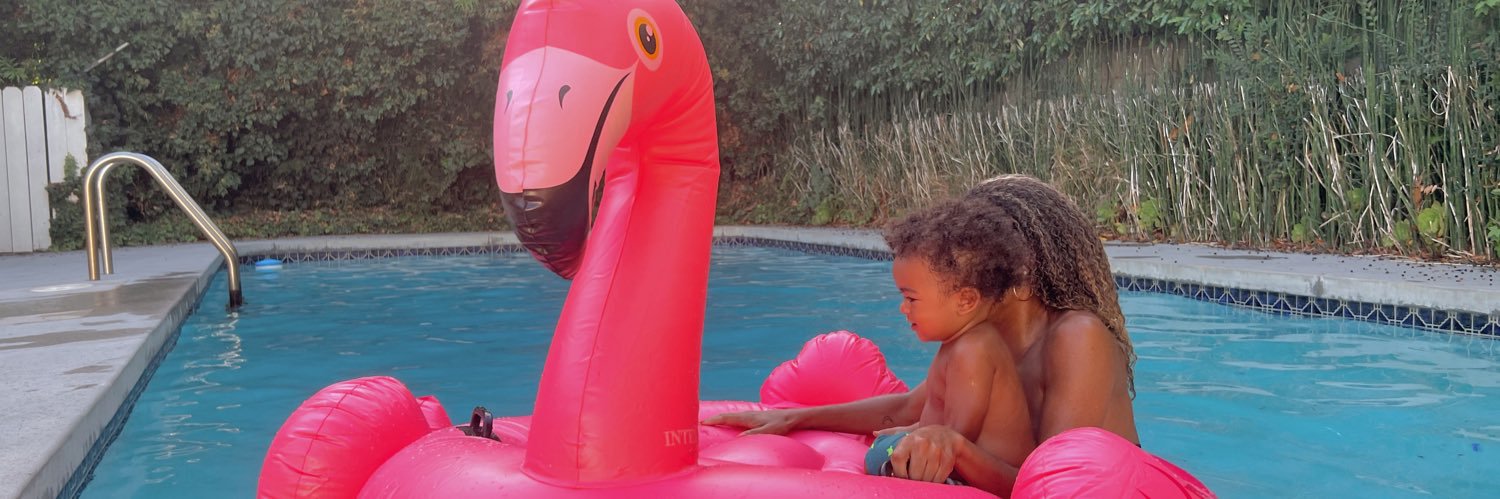 Chelsea Tavares banner