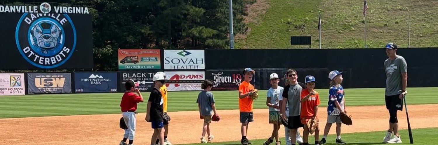 Tommy Williams banner