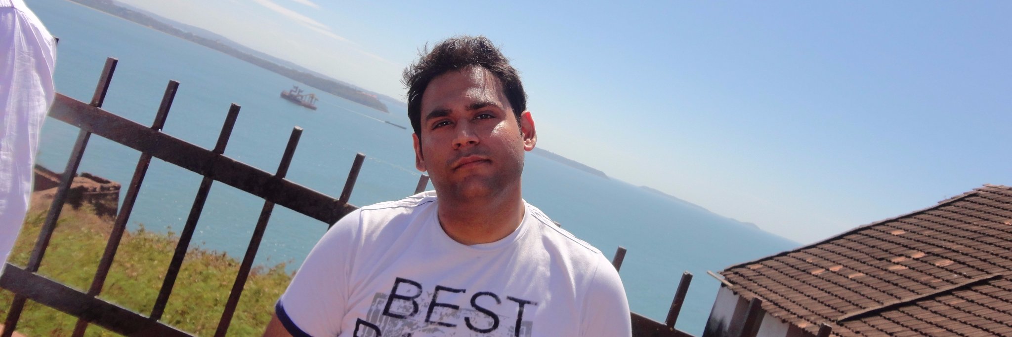 luvjohar's profile banner image