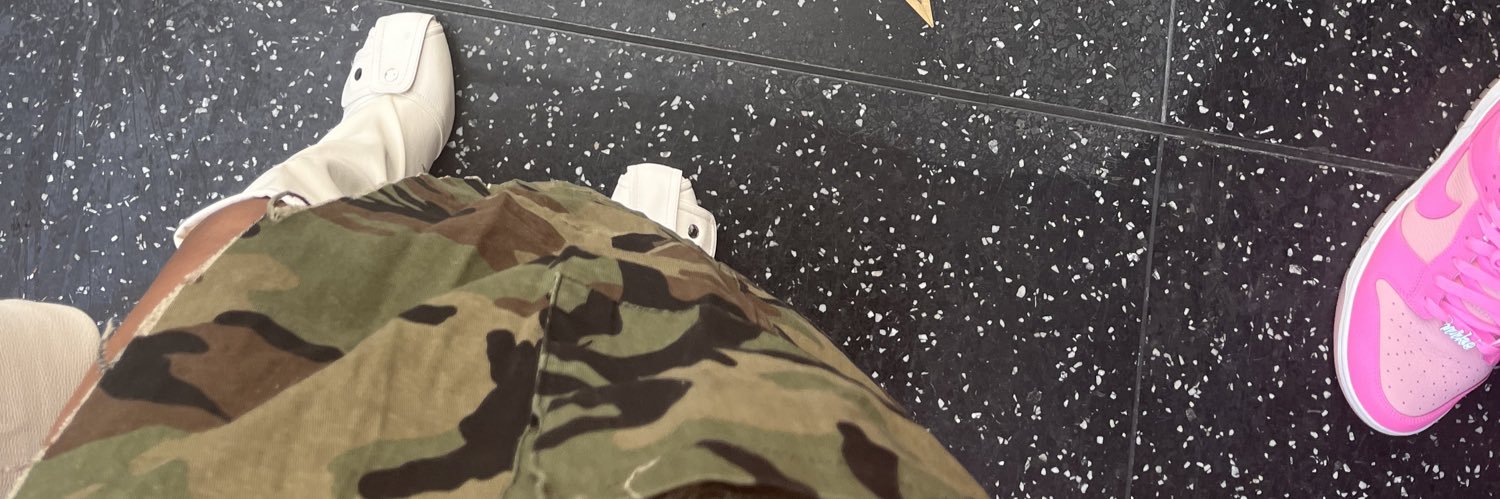 xImJAYx's profile banner image