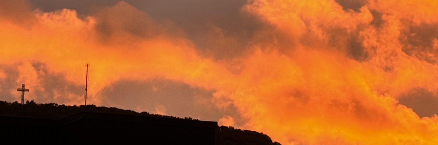 DianiBastidasR's profile banner image
